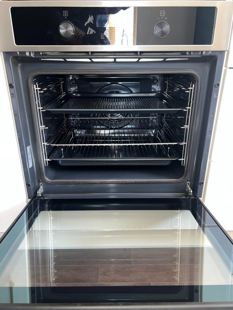 Zanussi single oven after