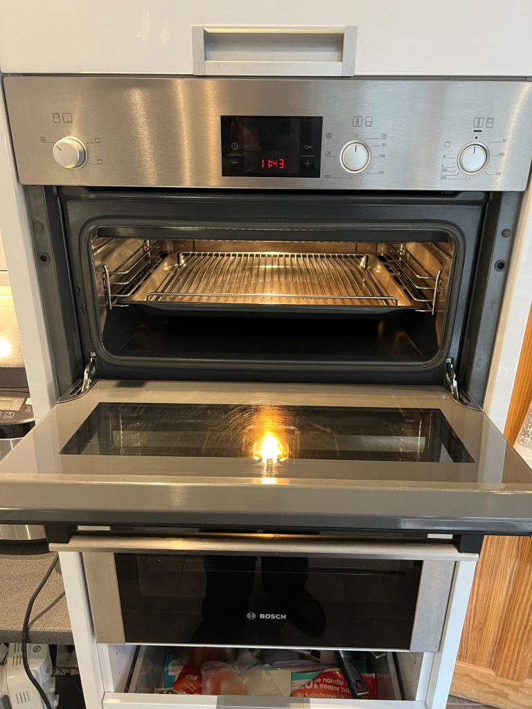 Top oven of Bosch double after