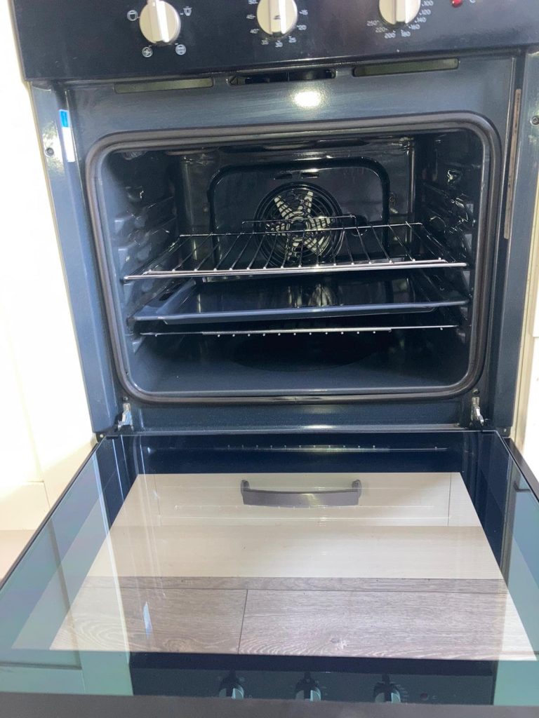 Zanussi single oven after
