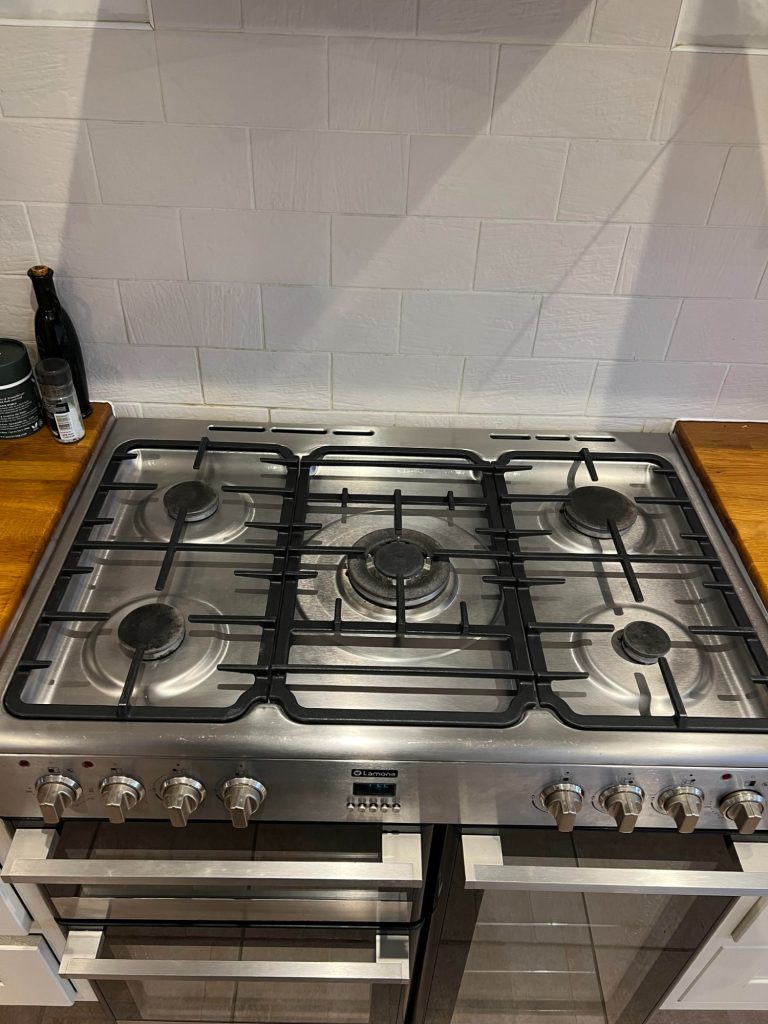 Lamona range hob after